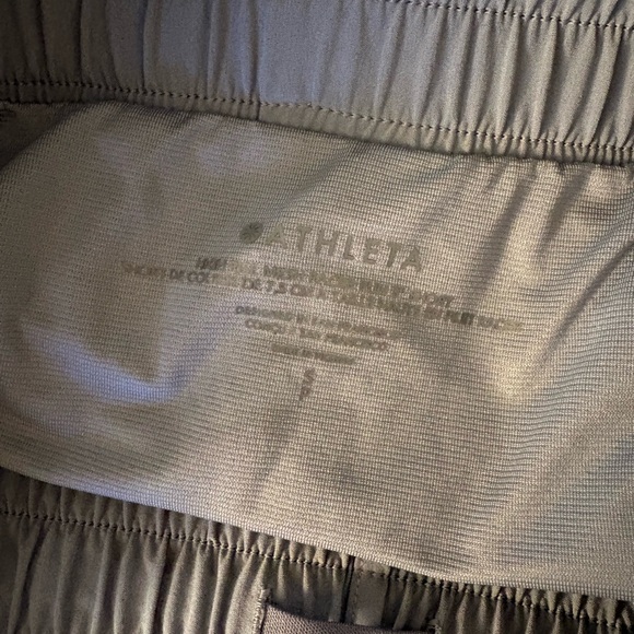 Athleta Mesh Racer Run Short - Picture 3 of 3